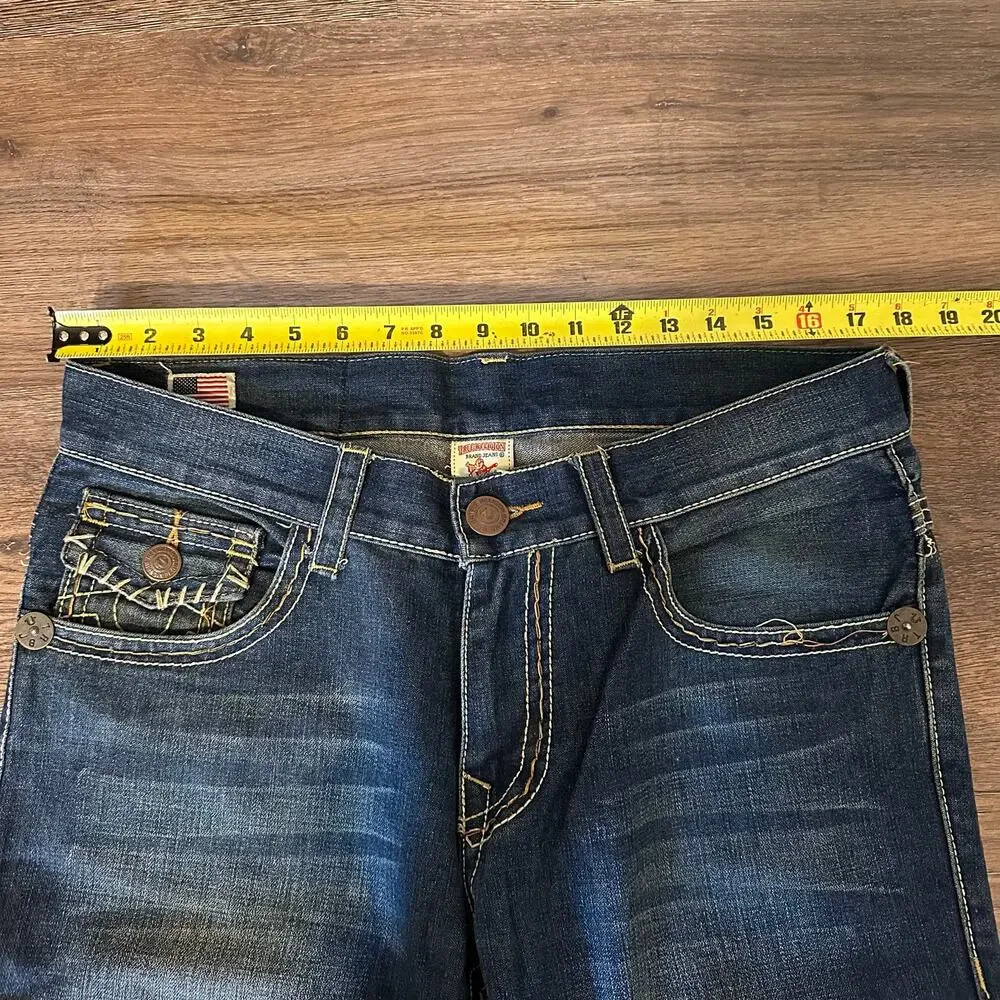 TRUE RELIGION Men's Straight Leg Jeans Size 32